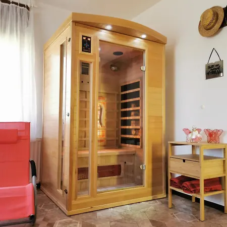 Appartement Urlaub Fuer Seele - Erholung Pur In Der - Mit Infrarotkabine & Relax-raum Rucmanci